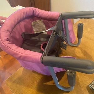 Inglesina high chair fasten to table